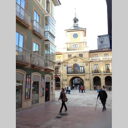 Plaza Ayto Loft Hall דירה *