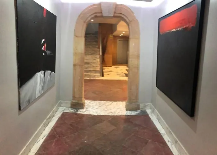 아파트 Plaza Ayto Loft Hall *