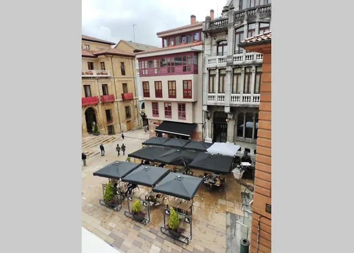 Plaza Ayto Loft Hall 아파트