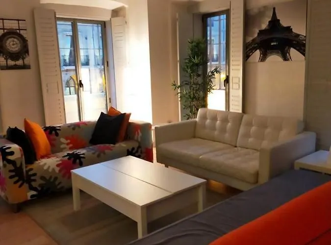 Plaza Ayto Loft Hall * 오비에도