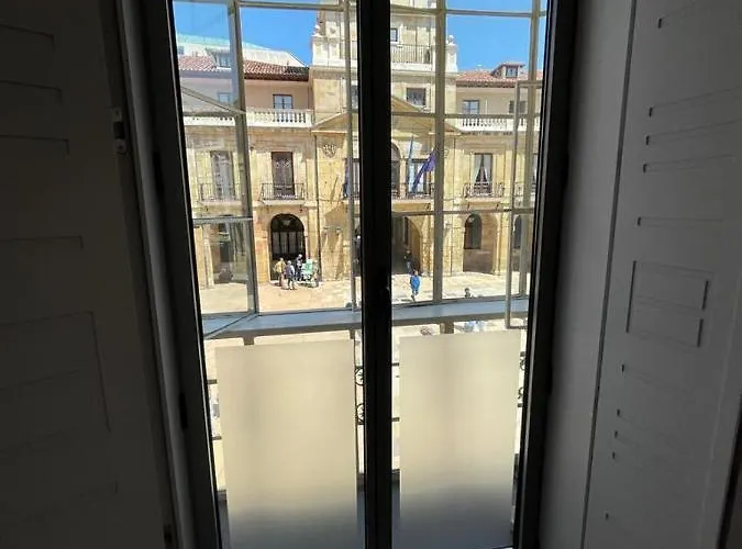 Plaza Ayto Loft Hall Oviedo